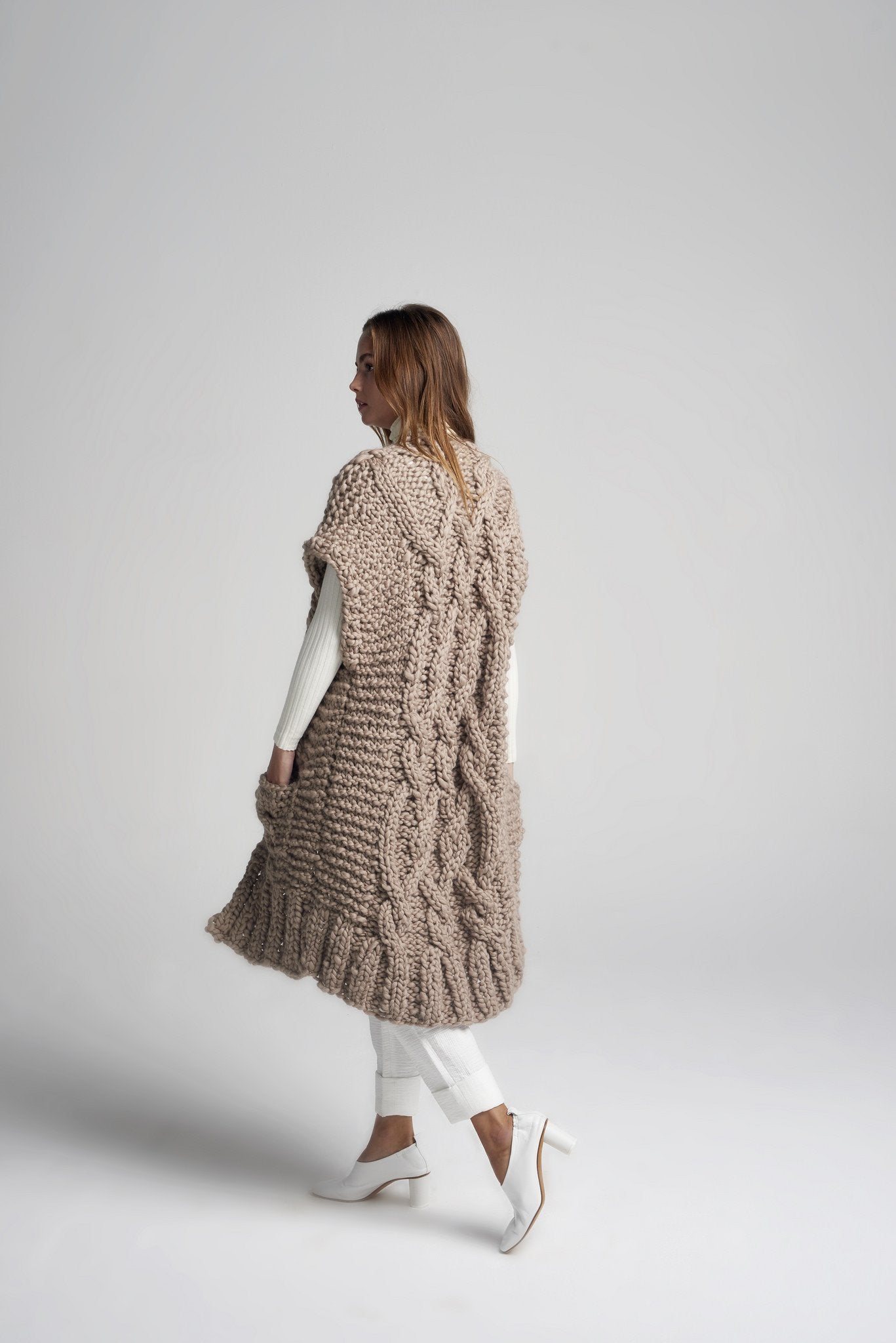 Long Cable Vest - Merino
